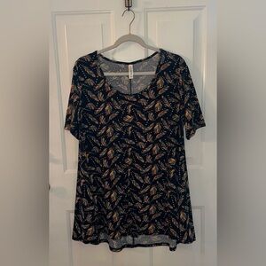 LuLaRoe Navy Scoop Neck Top with Multicolor Feather Print